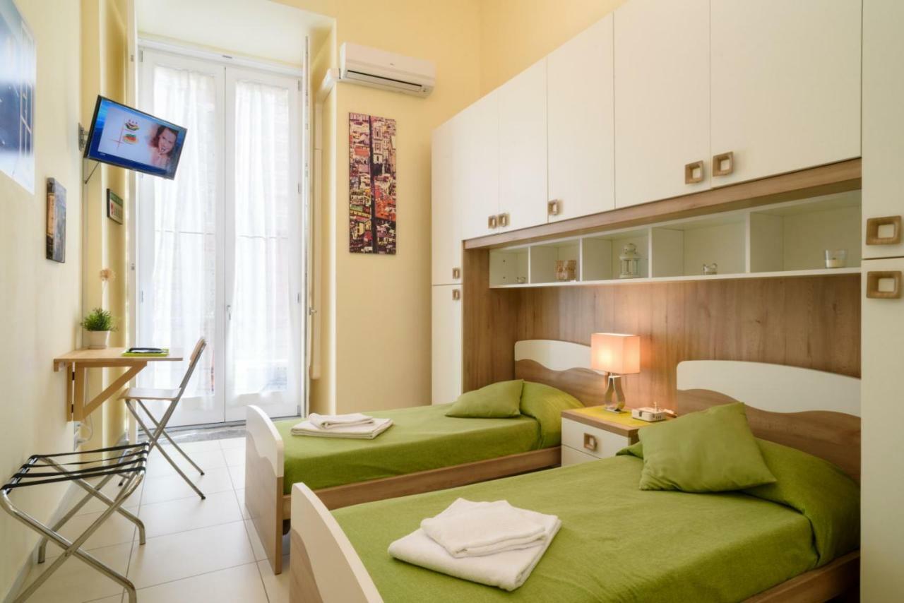 ナポリ サラチーノ ルレ Bed & Breakfast エクステリア 写真